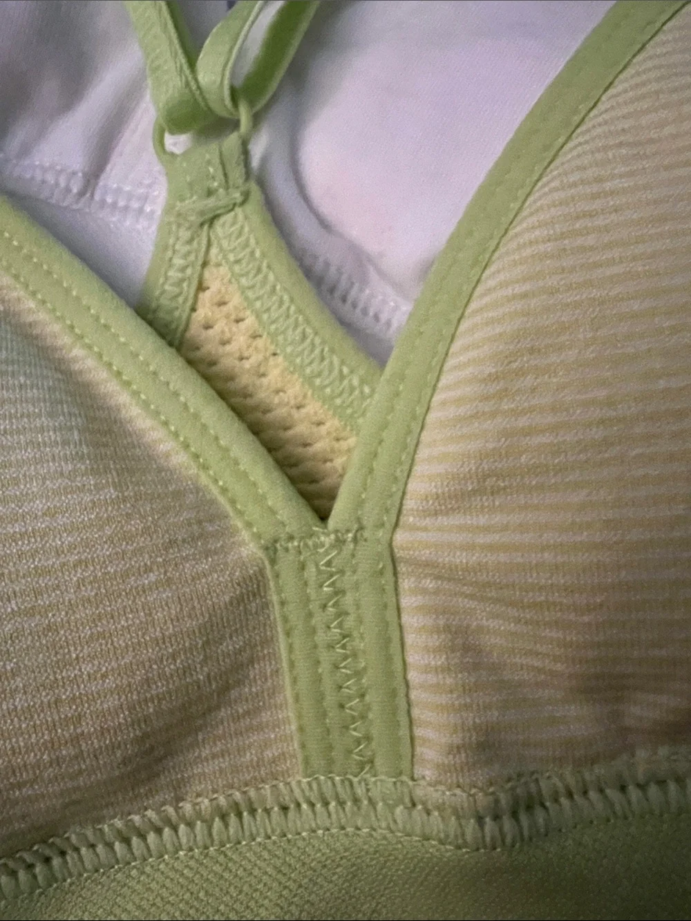 Hanes 2 PK Kids Supersoft Racerback bralette M